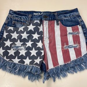 MOSSIMO HIGH RISE SHORT SHORT